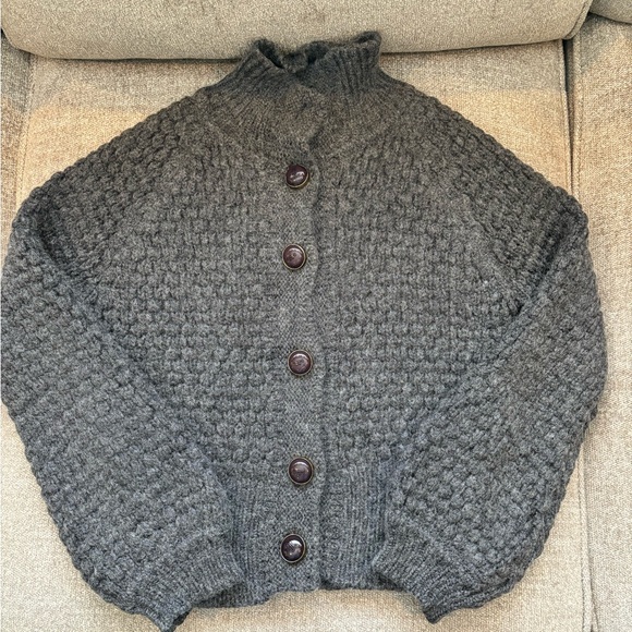 ✨COACH Extra Merino Wool & Mohair
Button Down Cardigan Sweater - Picture 2 of 16